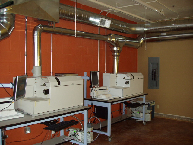 LabStation 72 units shown here with Agilent 7500 Series ICP-MS and Cetac ASX-520 autosampler